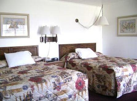 Executive Inn & Suites Лейквью Екстер'єр фото
